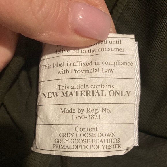 Dark green Lululemon goose down pullover - size 8 - Picture 4 of 7